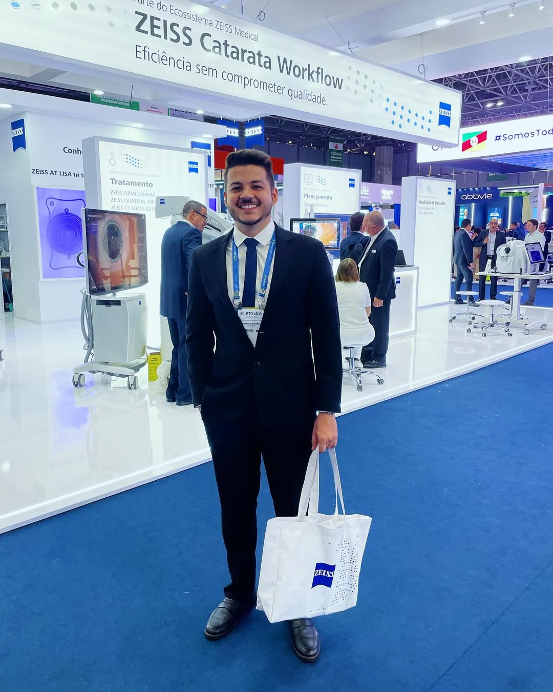 Dr. Leonardo Barroso - Oftalmologista